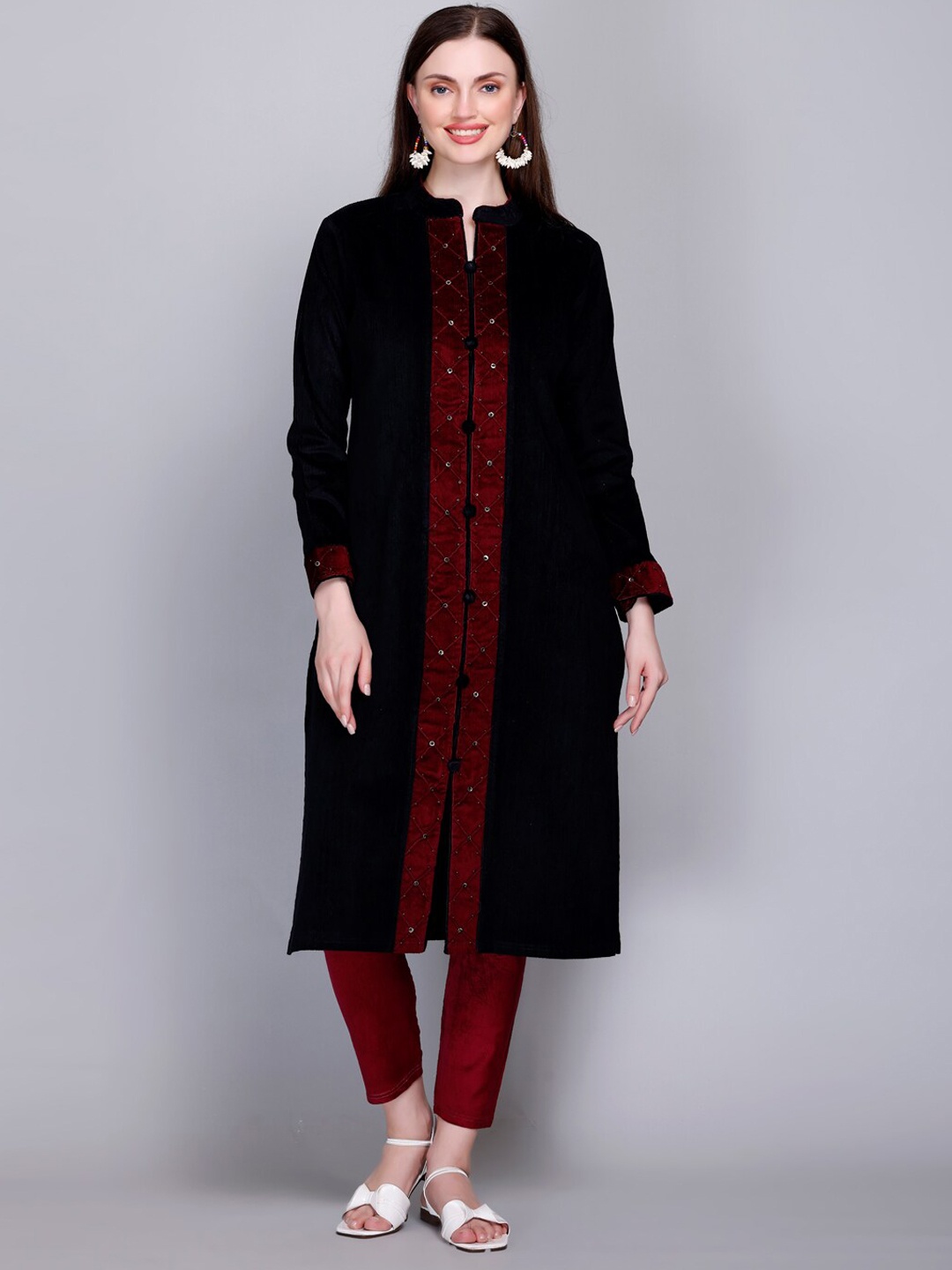 

VELVTINE Striped Pure Wool Kurta With Trousers & With Dupatta, Black
