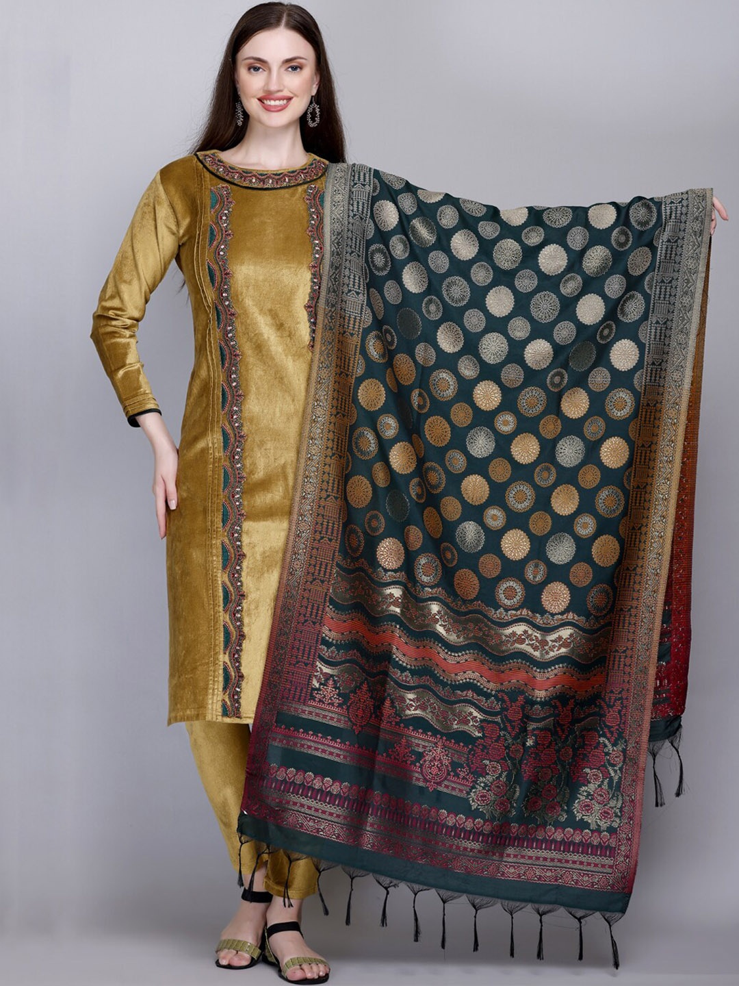 

VELVTINE Ethnic Motifs Embroidered Pure Wool Kurta with Trousers & With Dupatta, Camel brown