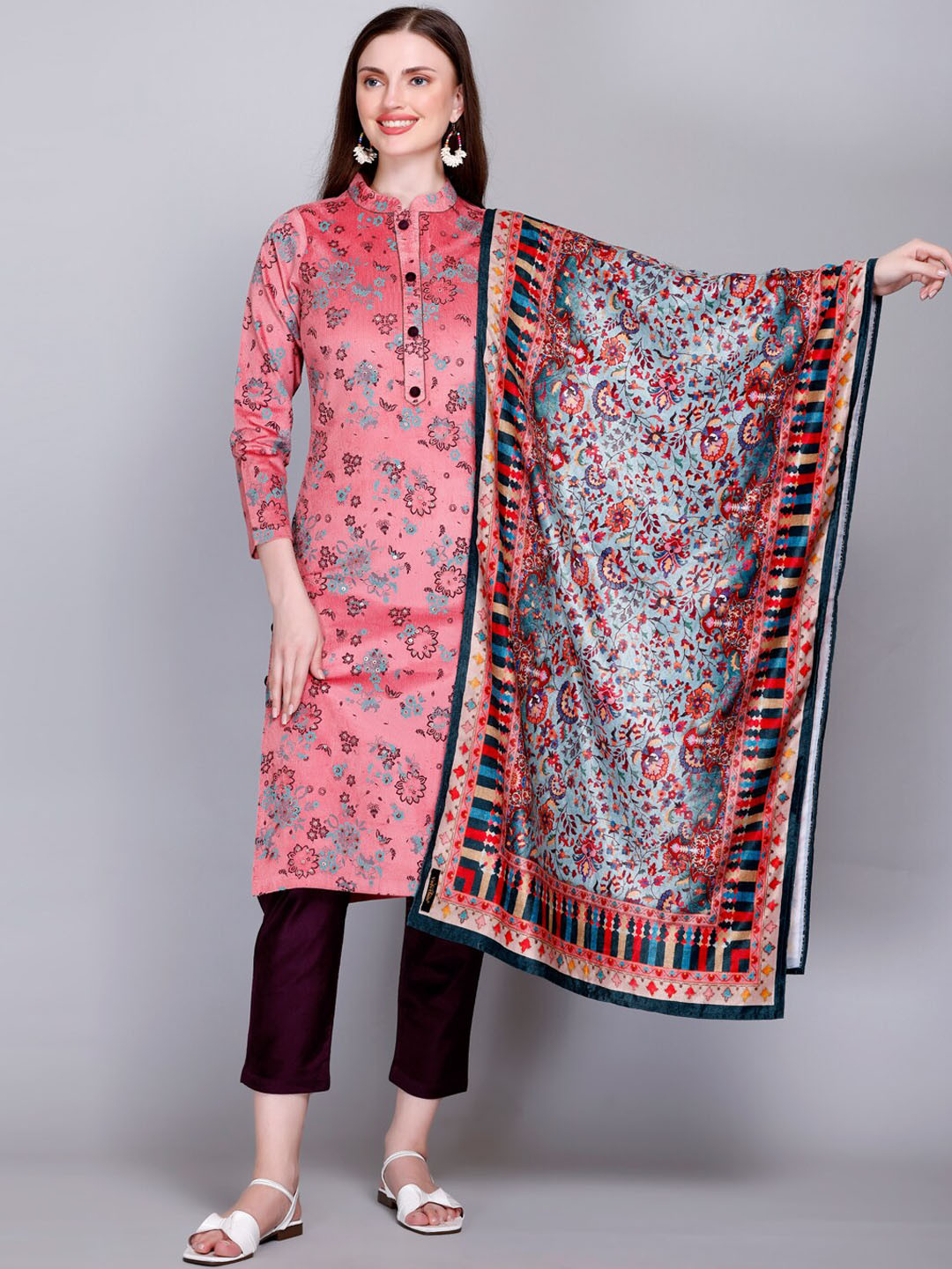 

VELVTINE Floral Printed Regular Pure Wool Kurta With Trousers & Dupatta, Pink