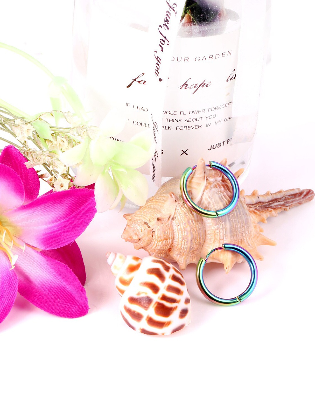 

VIEN Set Of 2 Assorted Circular Hoop Earrings