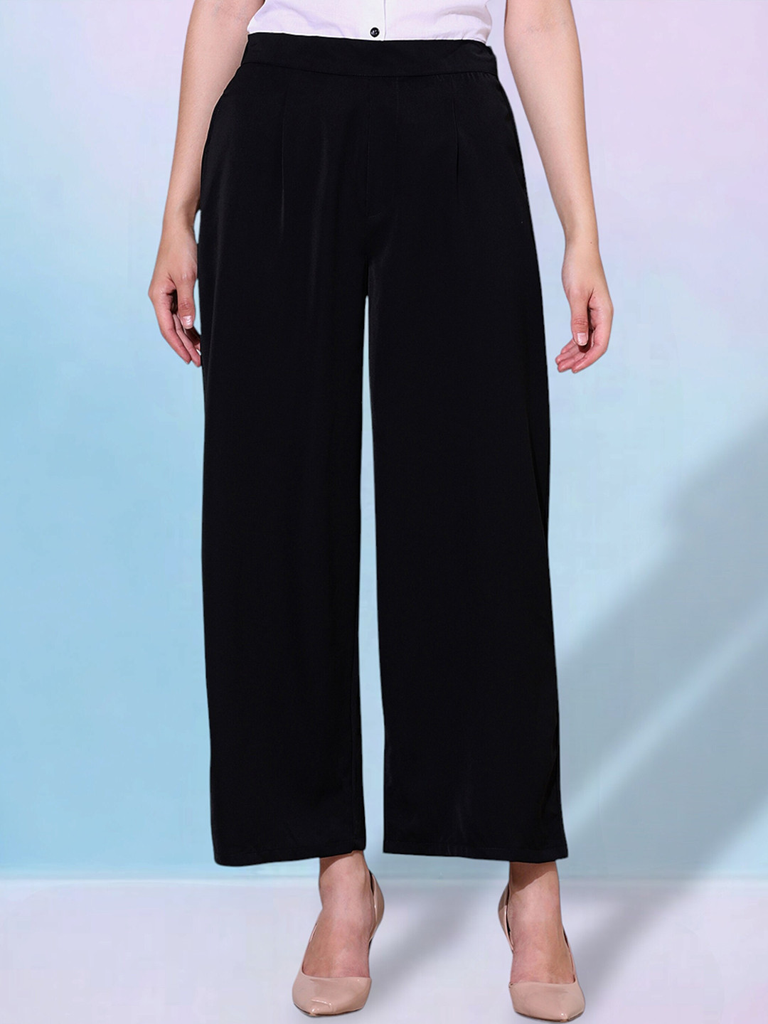 

FITHUB Women Relaxed Straight Leg Straight Fit High-Rise Lint Free Trousers, Black