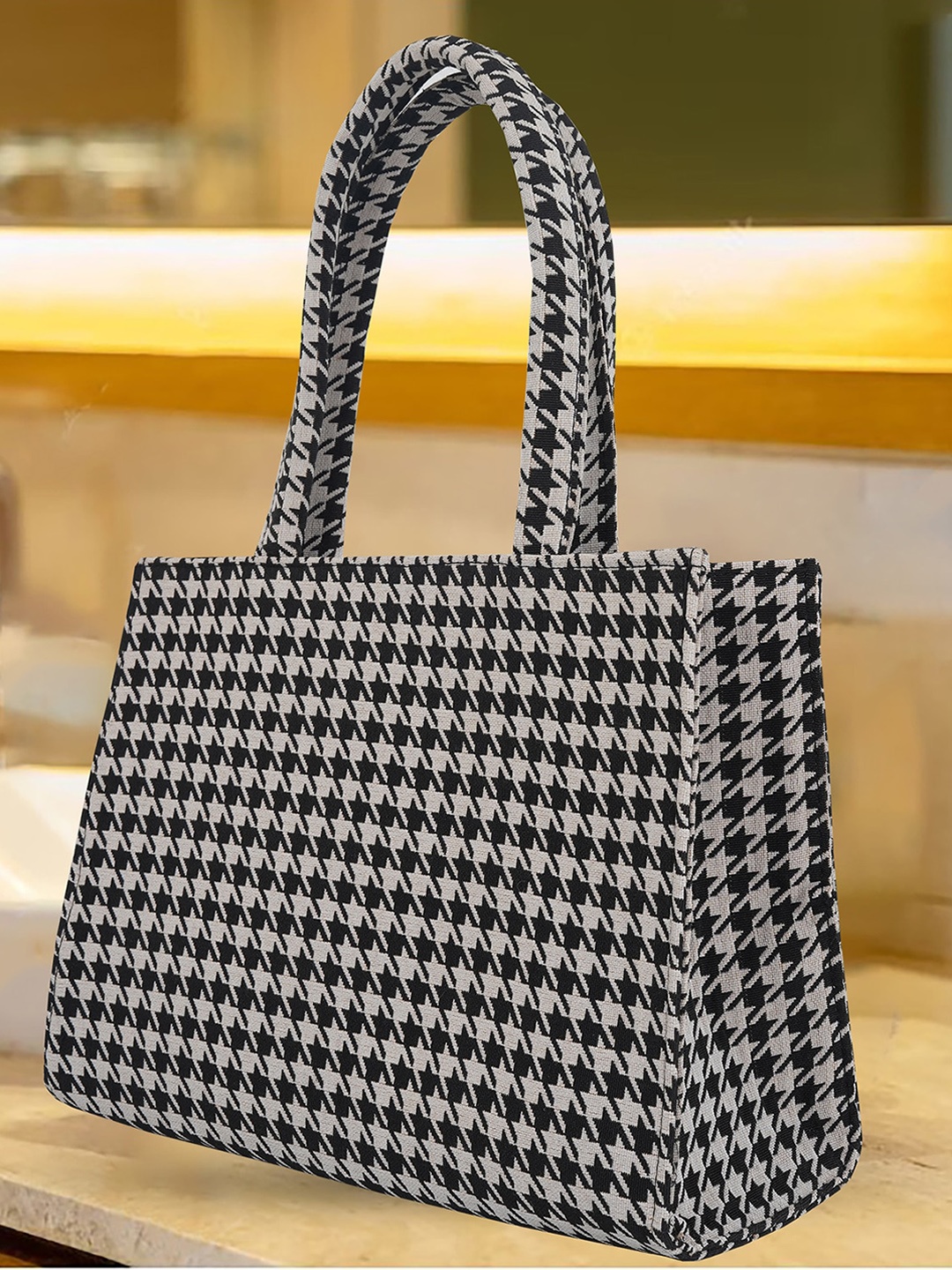 

LEKHX Geometric Printed Oversized Structured Tote Bag, Black