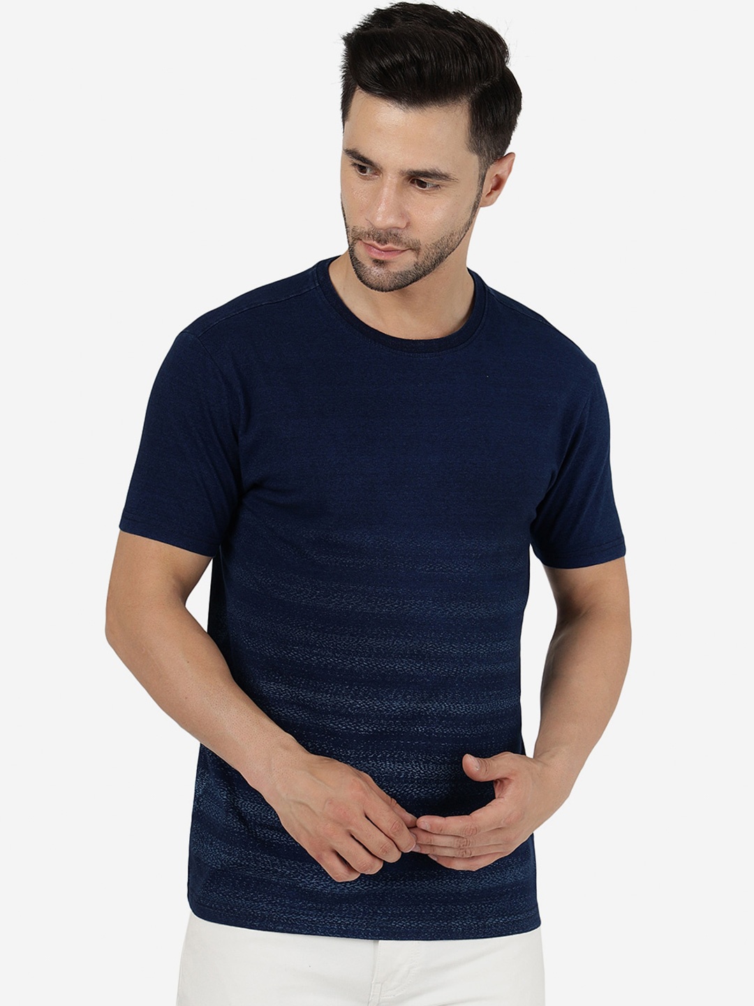 

JADE BLUE Abstract Printed Pure Cotton Slim Fit T-shirt, Navy blue