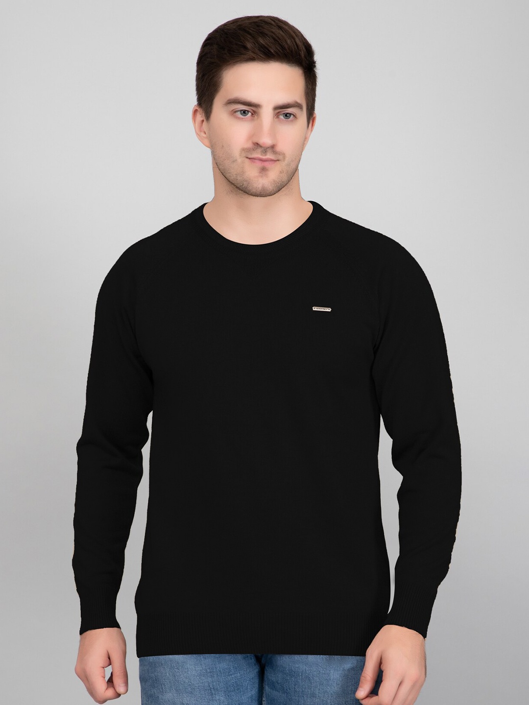 

GODFREY Round Neck Woollen Pullover, Black