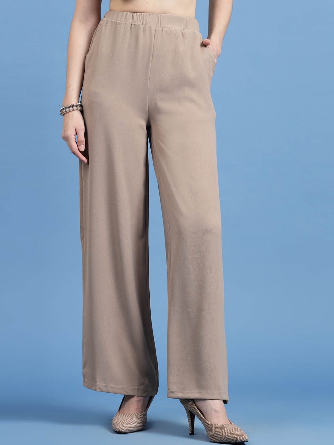 

plusS WORX Women Mid-Rise Parallel Trousers, Beige