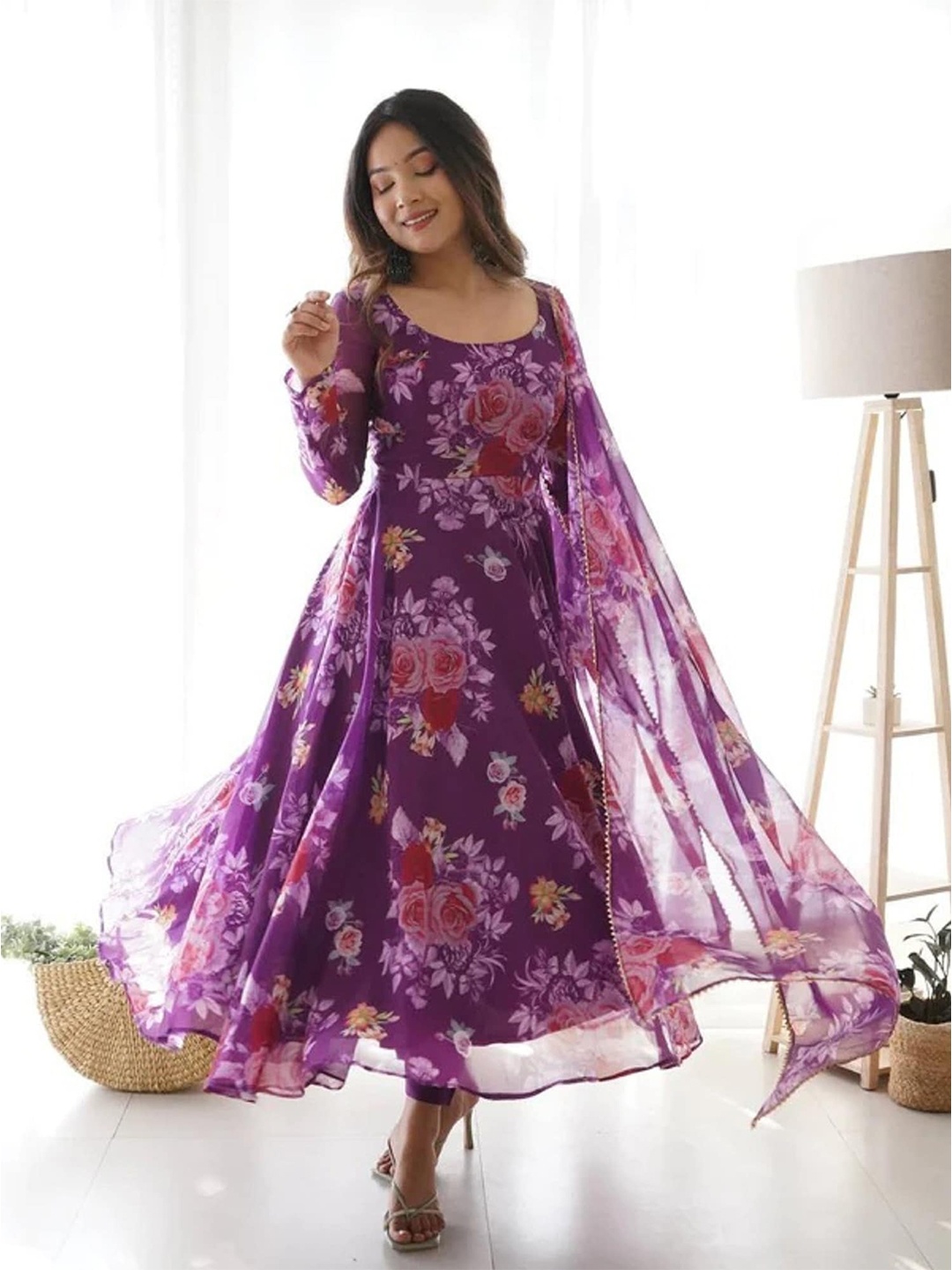 

APNISHA Floral Printed Georgette Anarkali Maxi Kurta With Dupatta, Purple