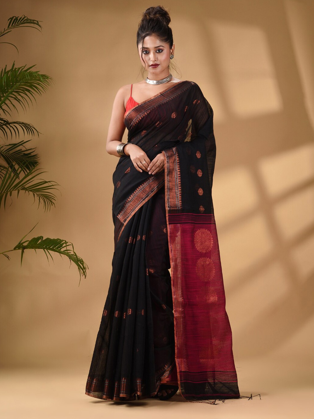 

Arhi Ethnic Motifs Woven Design Zari Detailed Saree, Black