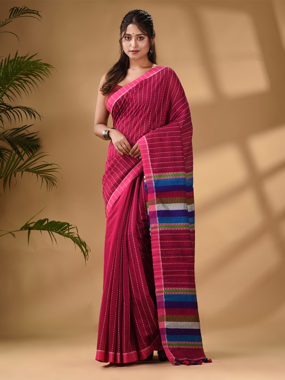 

Arhi Woven Design Silk Cotton Saree, Pink