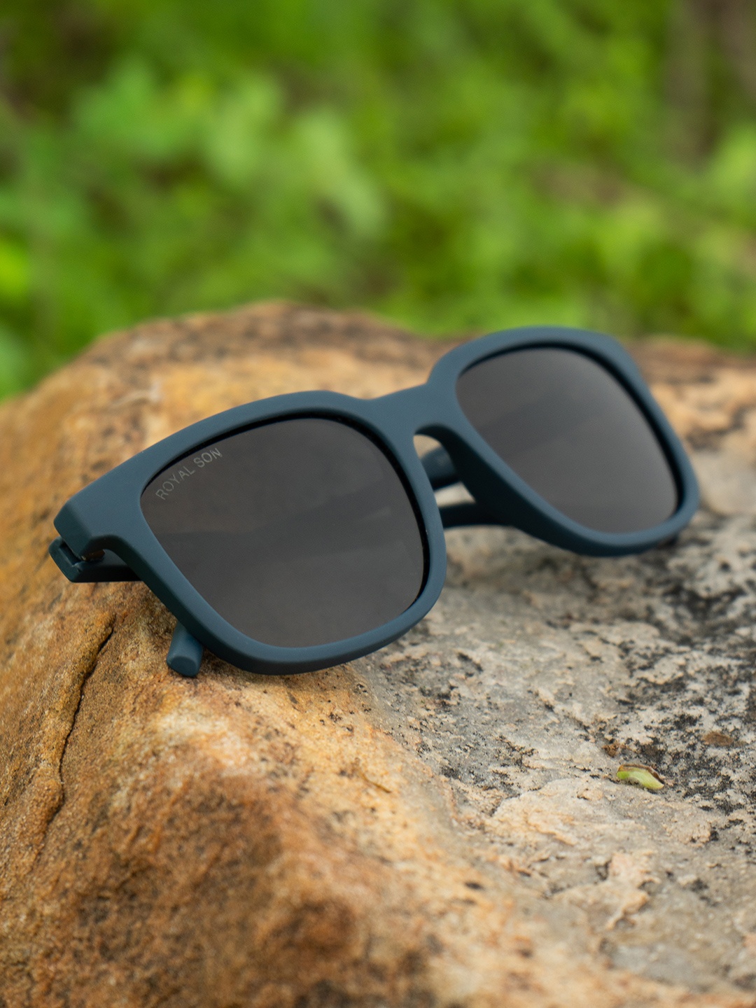 

ROYAL SON Unisex Wayfarer Sunglasses With Polarised And UV Protected Lens CHI00152-C4, Black