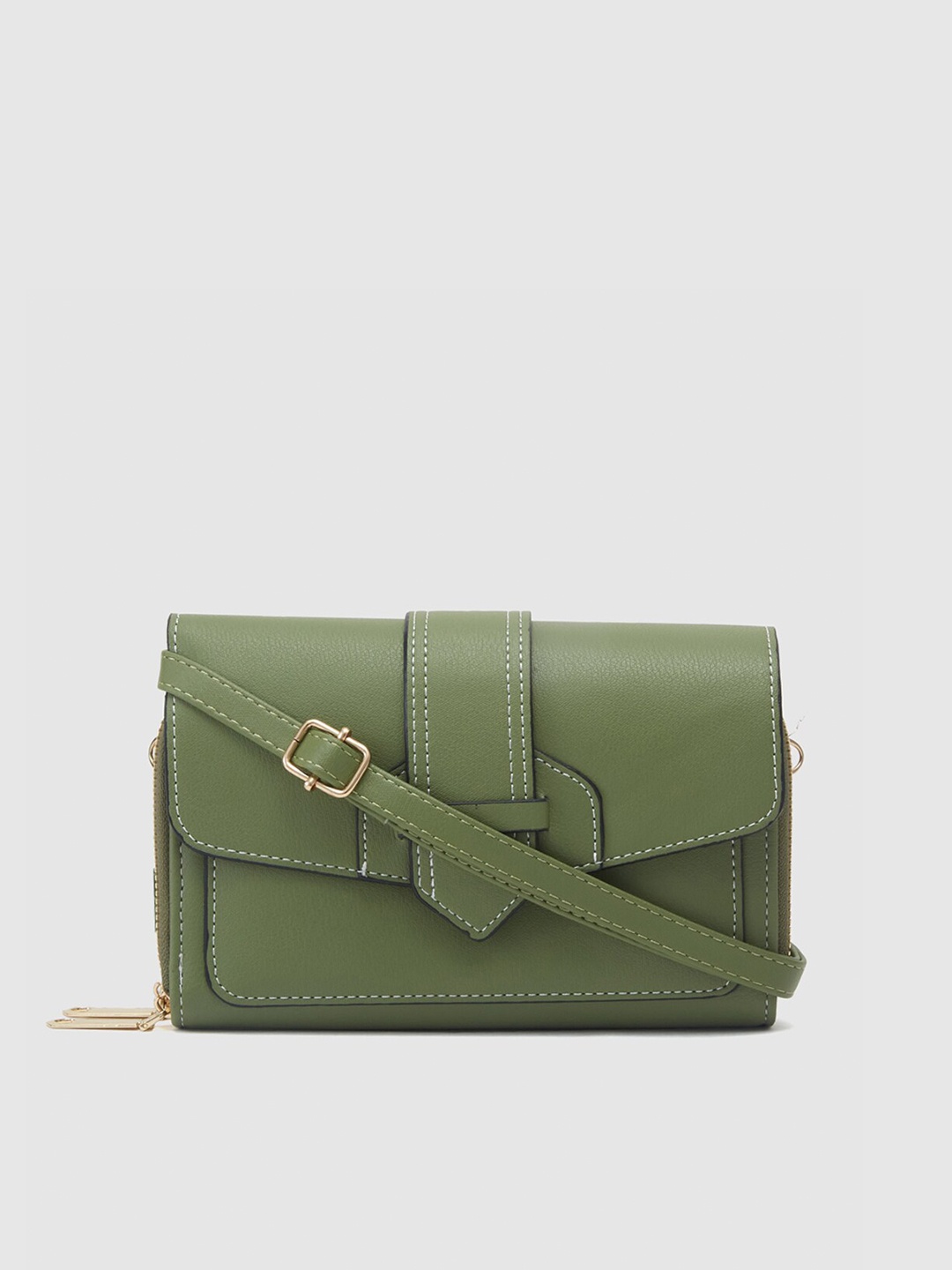 

Globus Women Textured Envelope Wallet With Detachable Strap, Olive