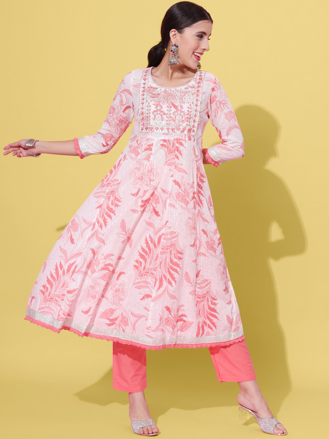 

JAIPUR PRIME Floral Printed Thread Work A-Line Kurta with Trousers & With Dupatta, Pink