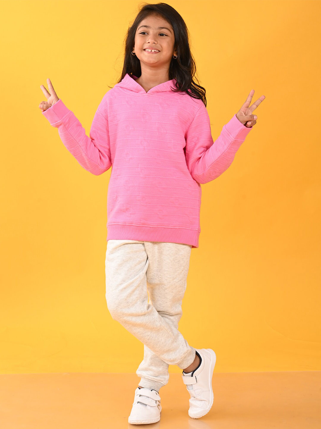 

Anthrilo Girls Sweatshirt With Joggers, Pink