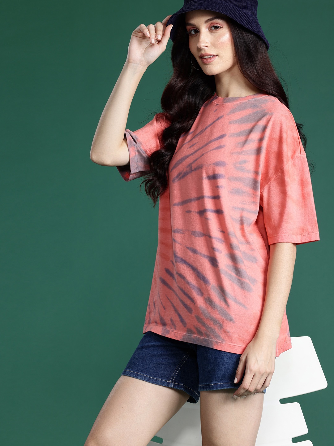

DressBerry Women Tie & Dye Drop-Shoulder Sleeves Boxy T-shirt, Pink