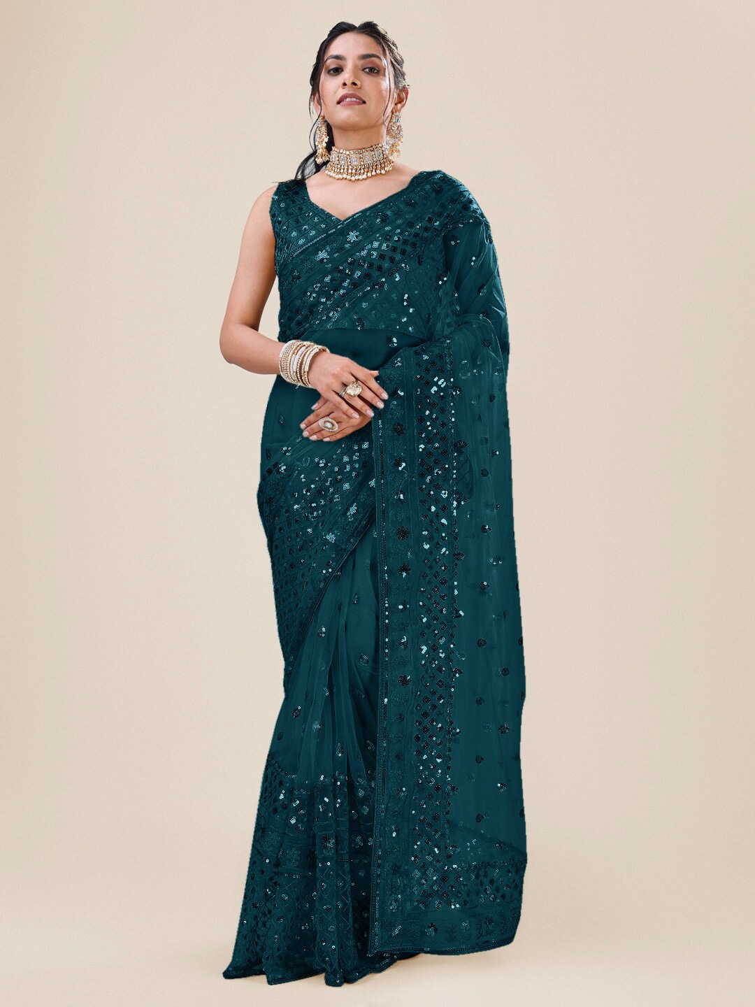 

Roykals Embellished Sequinned Net Saree, Teal