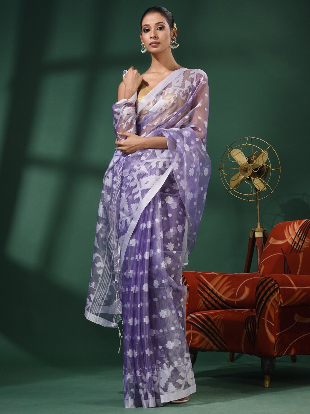 

Charukriti Ethnic Motifs Woven Design Pure Silk Saree, Violet