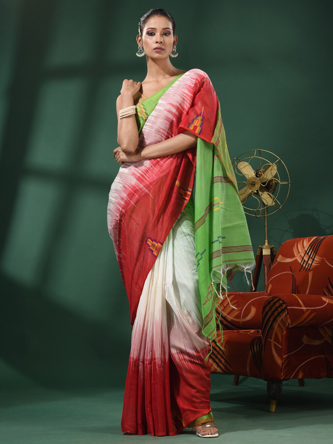 

Charukriti Ethnic Motifs Woven Design Saree, White