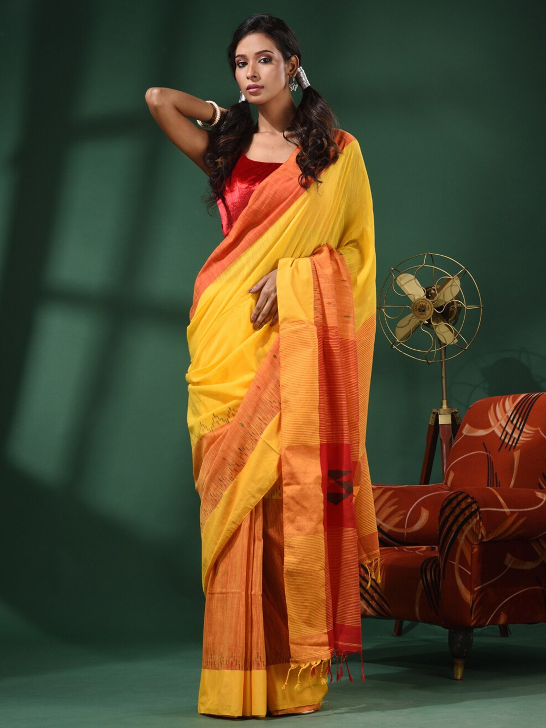 

Charukriti Pure Cotton Saree, Red