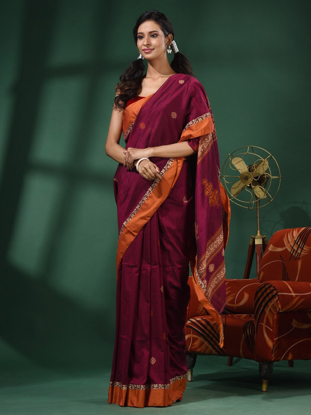 

Charukriti Woven Design Pure Cotton Saree, Purple