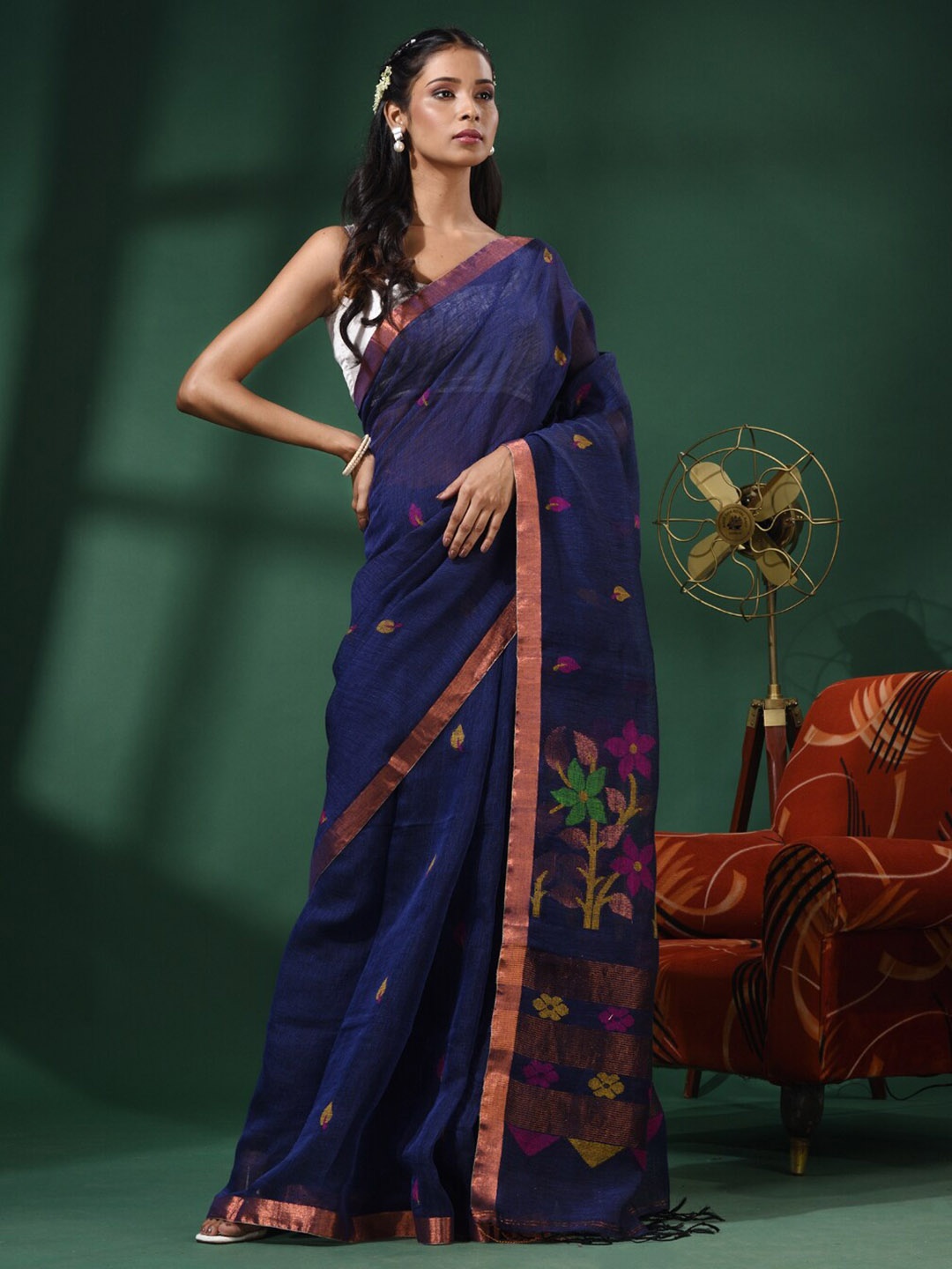 

Charukriti Woven Design Zari Pure Linen Saree, Blue