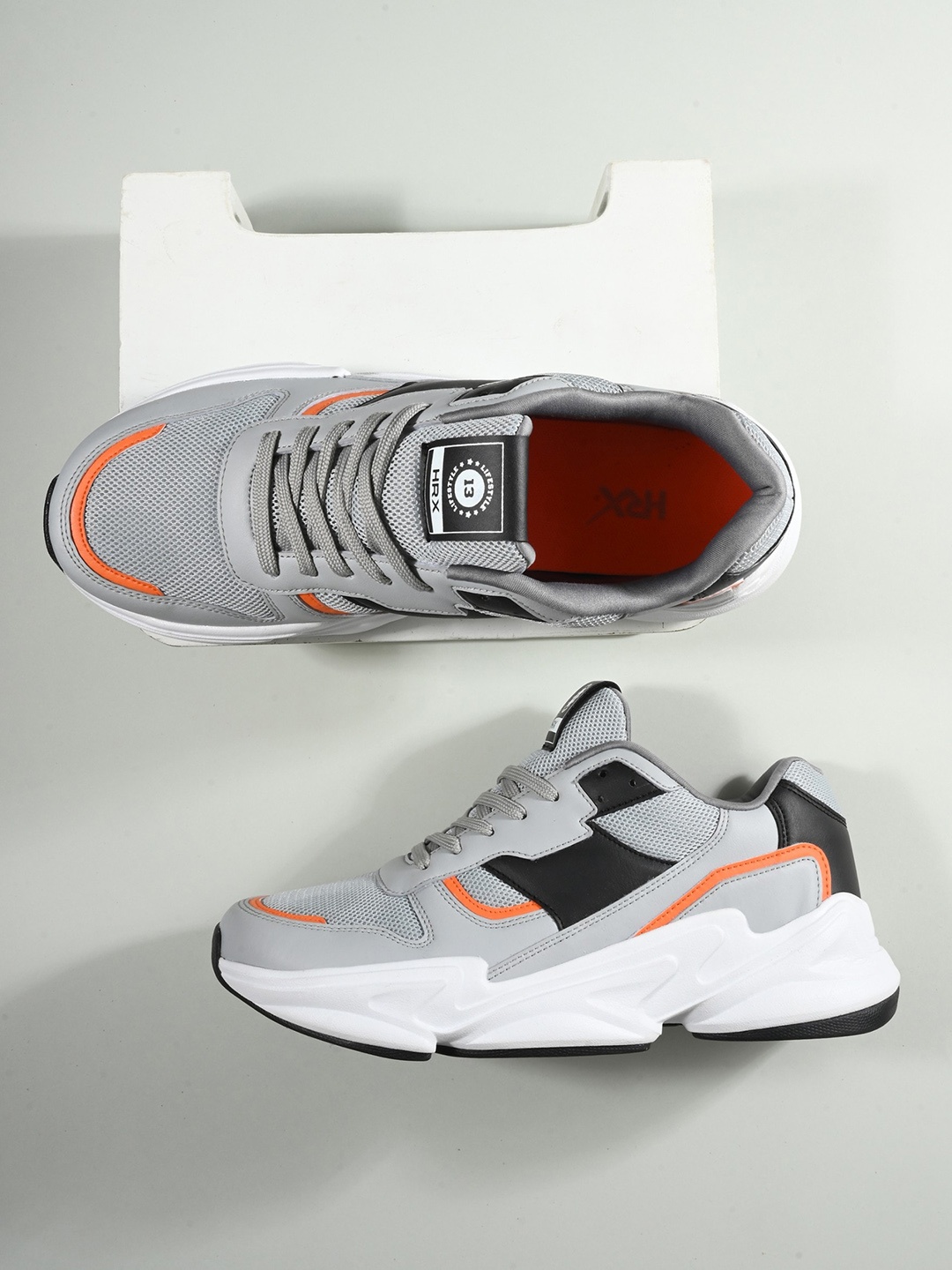 

HRX by Hrithik Roshan Men Grey & Black Colourblocked Mesh Comfort Insole Sneakers