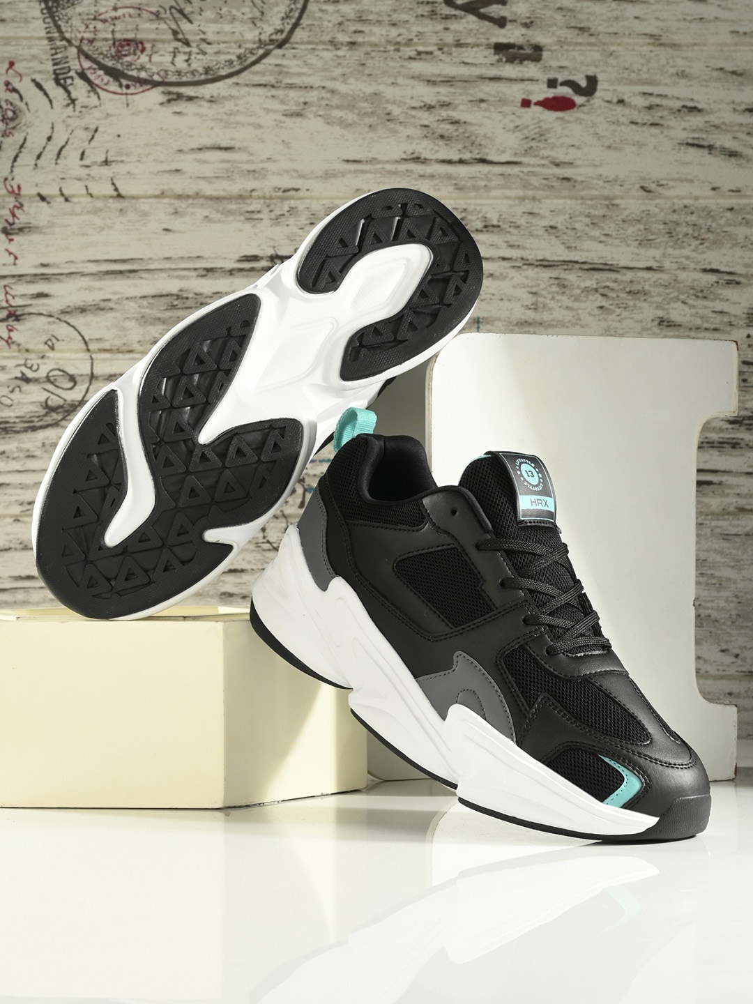 

HRX by Hrithik Roshan Men Black Contrast Sole Chunky Sneakers