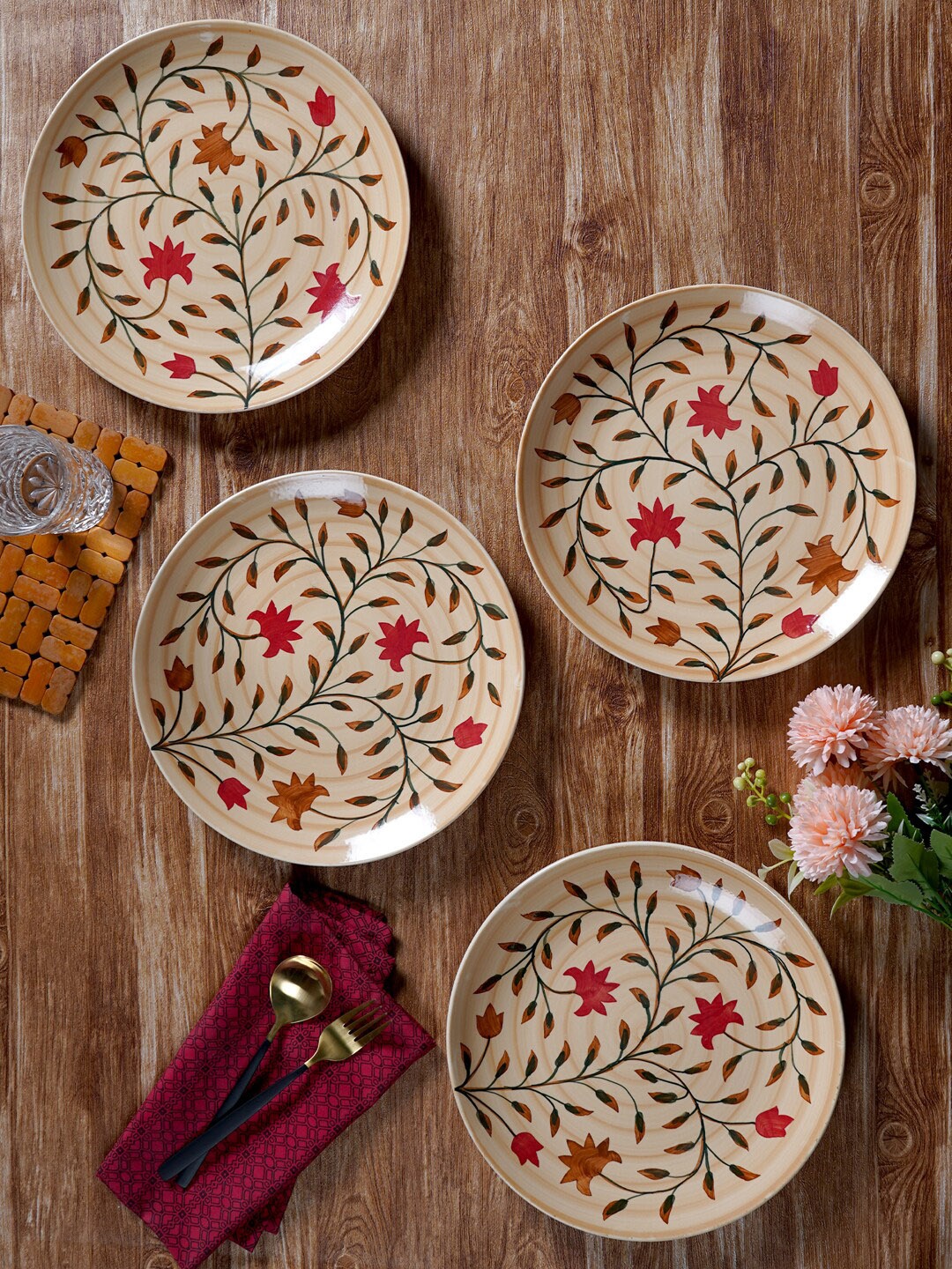 

CDI Cream-Coloured & Red 4 Pieces Floral Printed Ceramic Glossy Dinner Plates