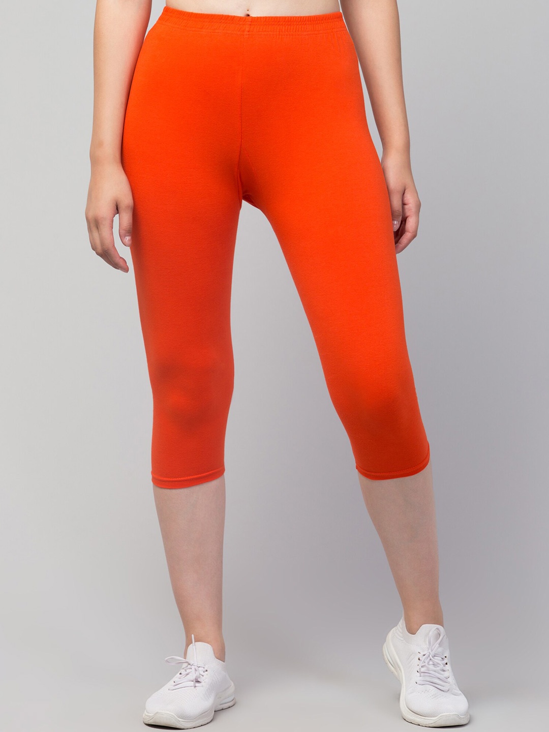 

Apraa & Parma Mid-Rise Skinny Fit Capris, Orange