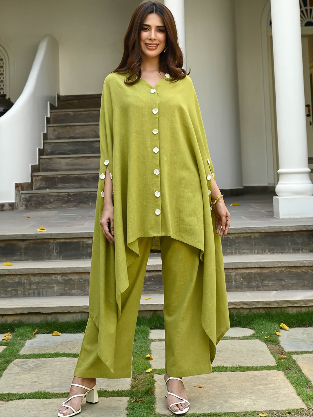 

Bunaai V-Neck Flared Sleeves Tunic & Palazzos, Green