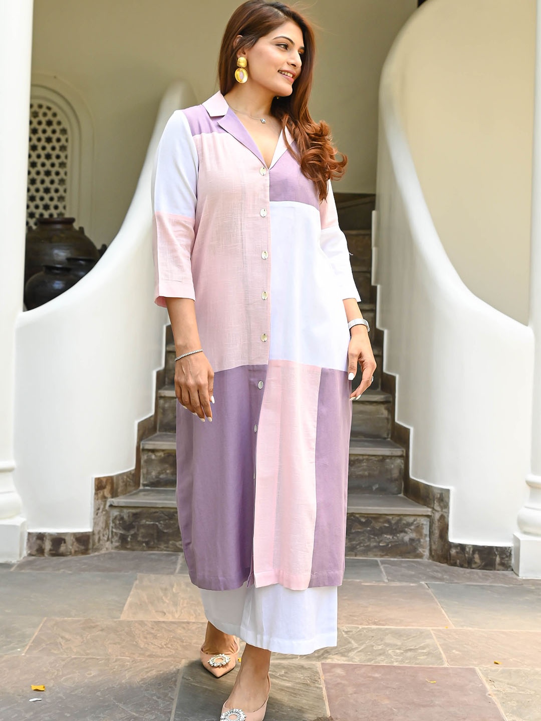 

Bunaai Colourblocked Shirt Collar Regular Kurta With Palazzos, White