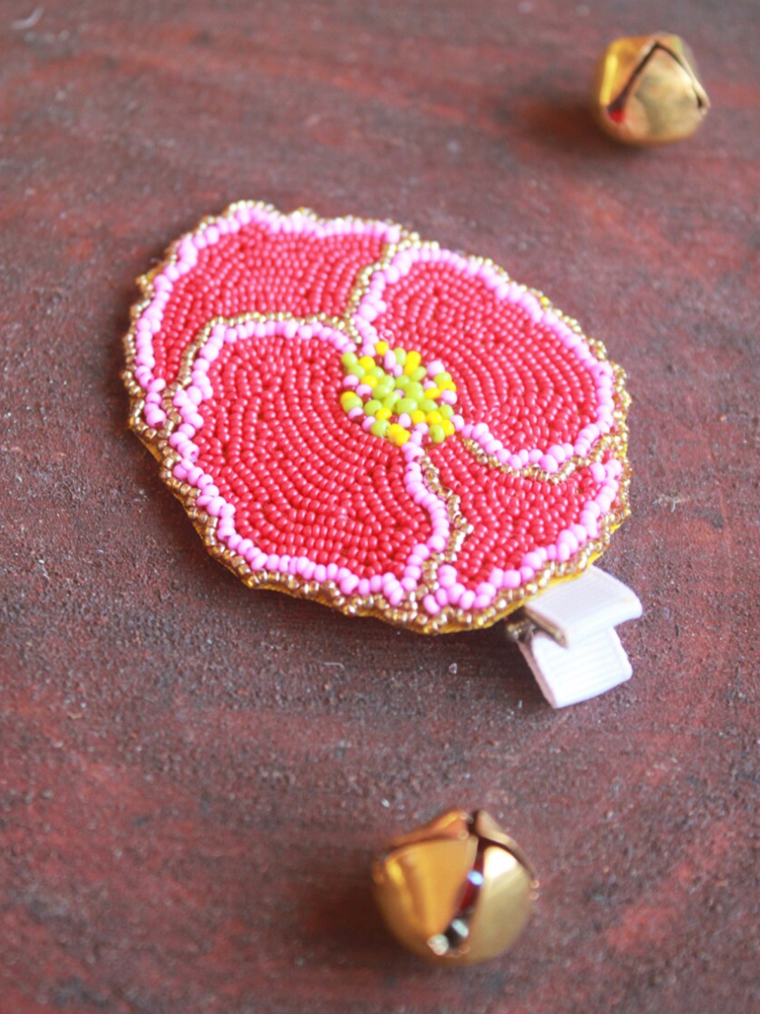 

Choko Girls Beaded Alligator Hair Clip, Pink
