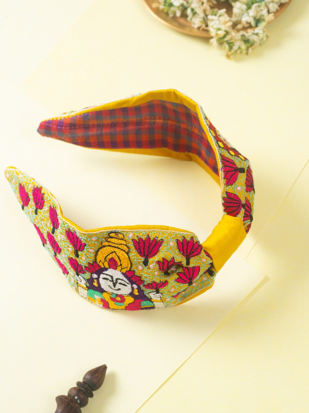 

Choko Girls Embellished Hairband, Yellow