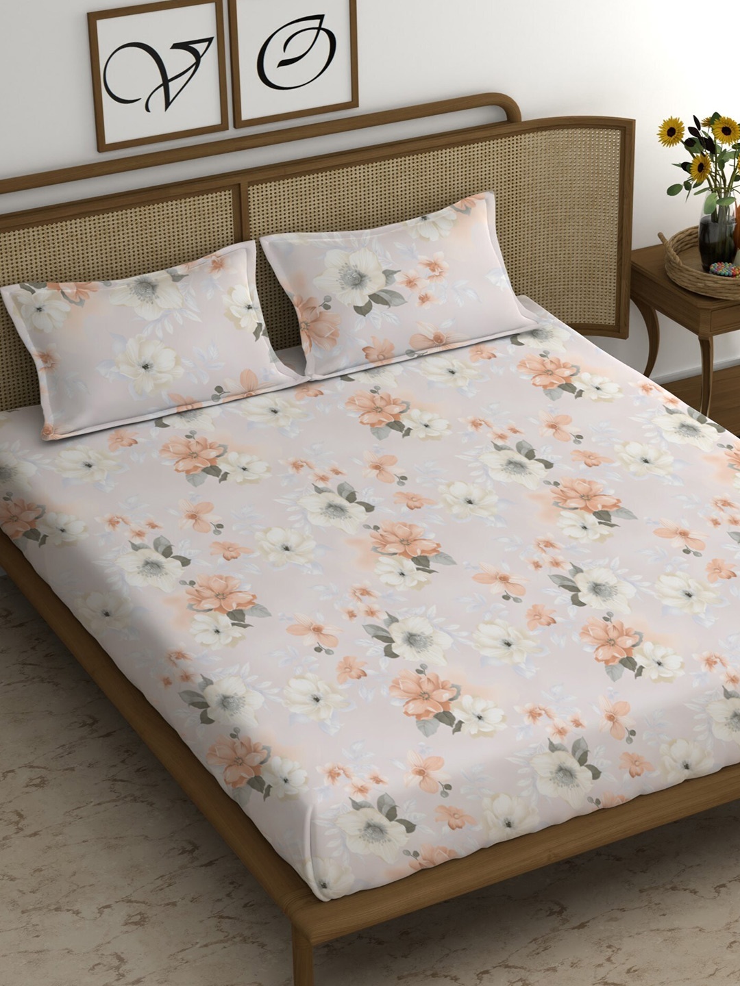 

CHHAVI INDIA Purple & Green Printed 210 TC King Bedsheet with 2 Pillow Covers