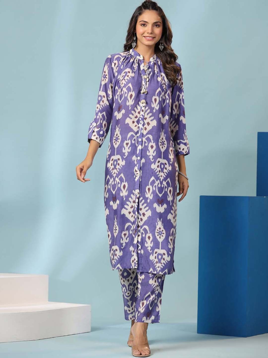 

Meena Bazaar Ethnic Motifs Printed Kurta With Trousers, Blue
