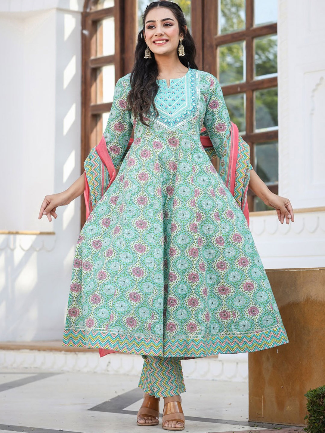 

Meena Bazaar Ethnic Motifs Printed Kurta With Trousers & Dupatta, Sea green