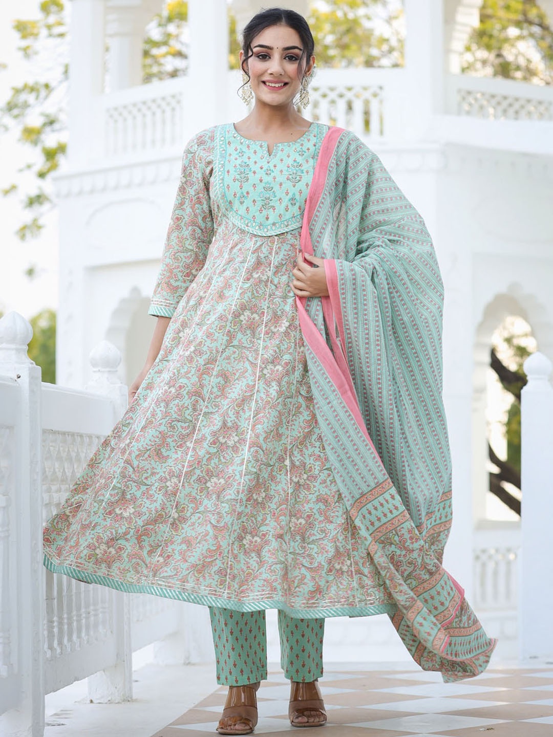 

Meena Bazaar Ethnic Motifs Printed Regular Kurta With Trousers & Dupatta, Sea green
