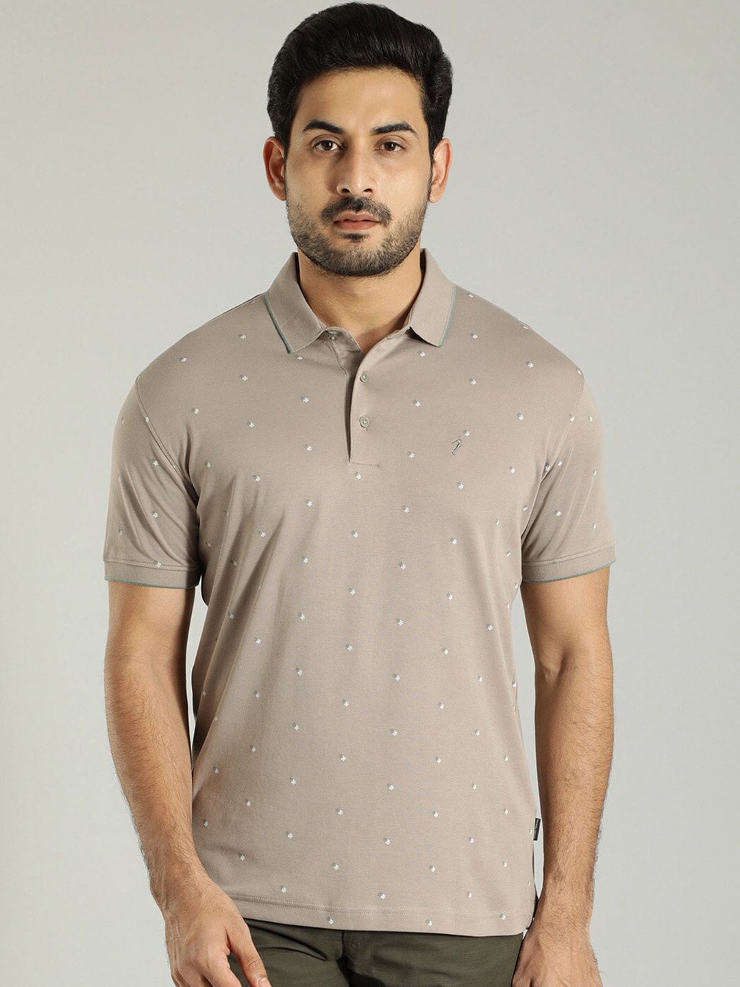 

Indian Terrain Floral Printed T-shirt, Beige