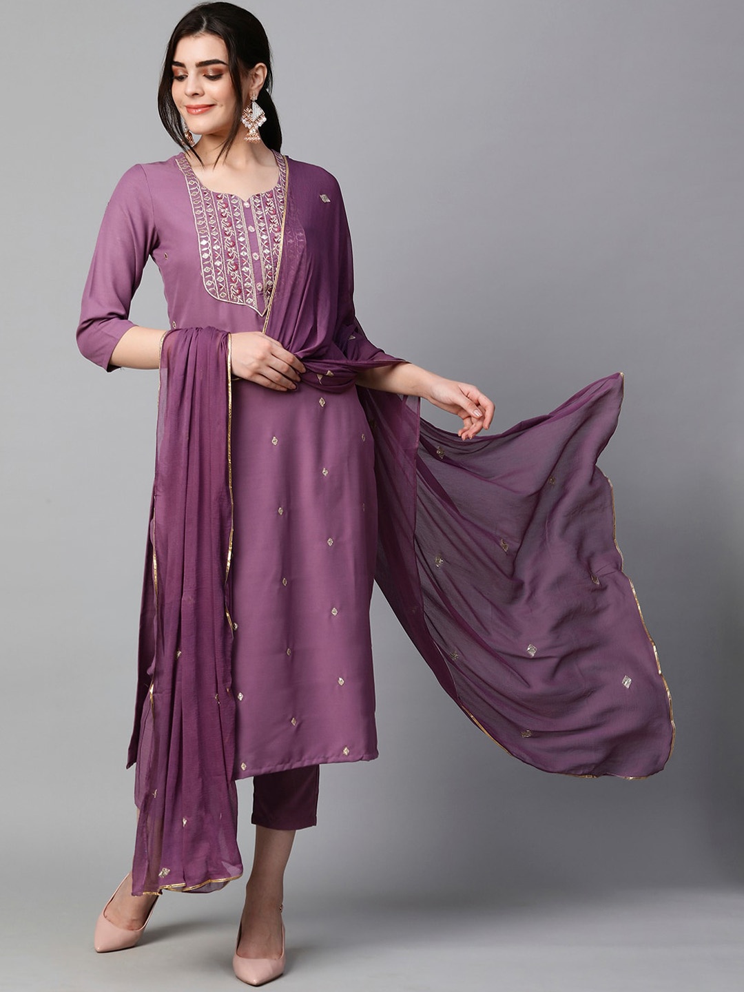 

GoSriKi Ethnic Motifs Embroidered Kurta & Trousers With Dupatta, Purple