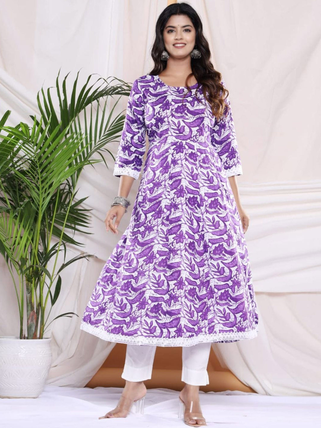 

Collection Rj23 Floral Printed Regular Pure Cotton Kurta & Trousers With Dupatta, Purple