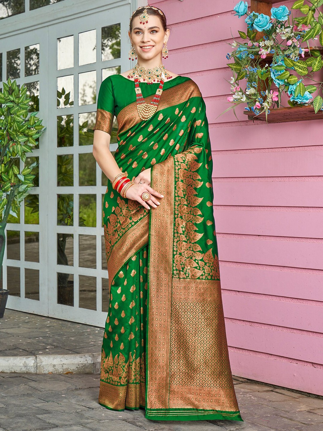

Anouk Ethnic Motifs Woven Design Zari Detail Saree, Green