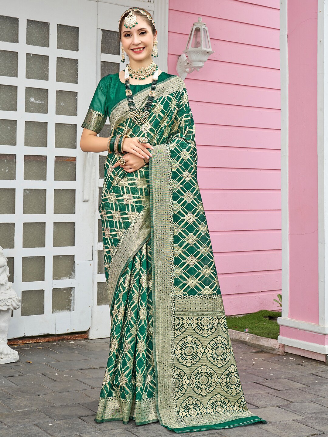 

Anouk Green & Gold-Toned Geometric Woven Design Zari Saree