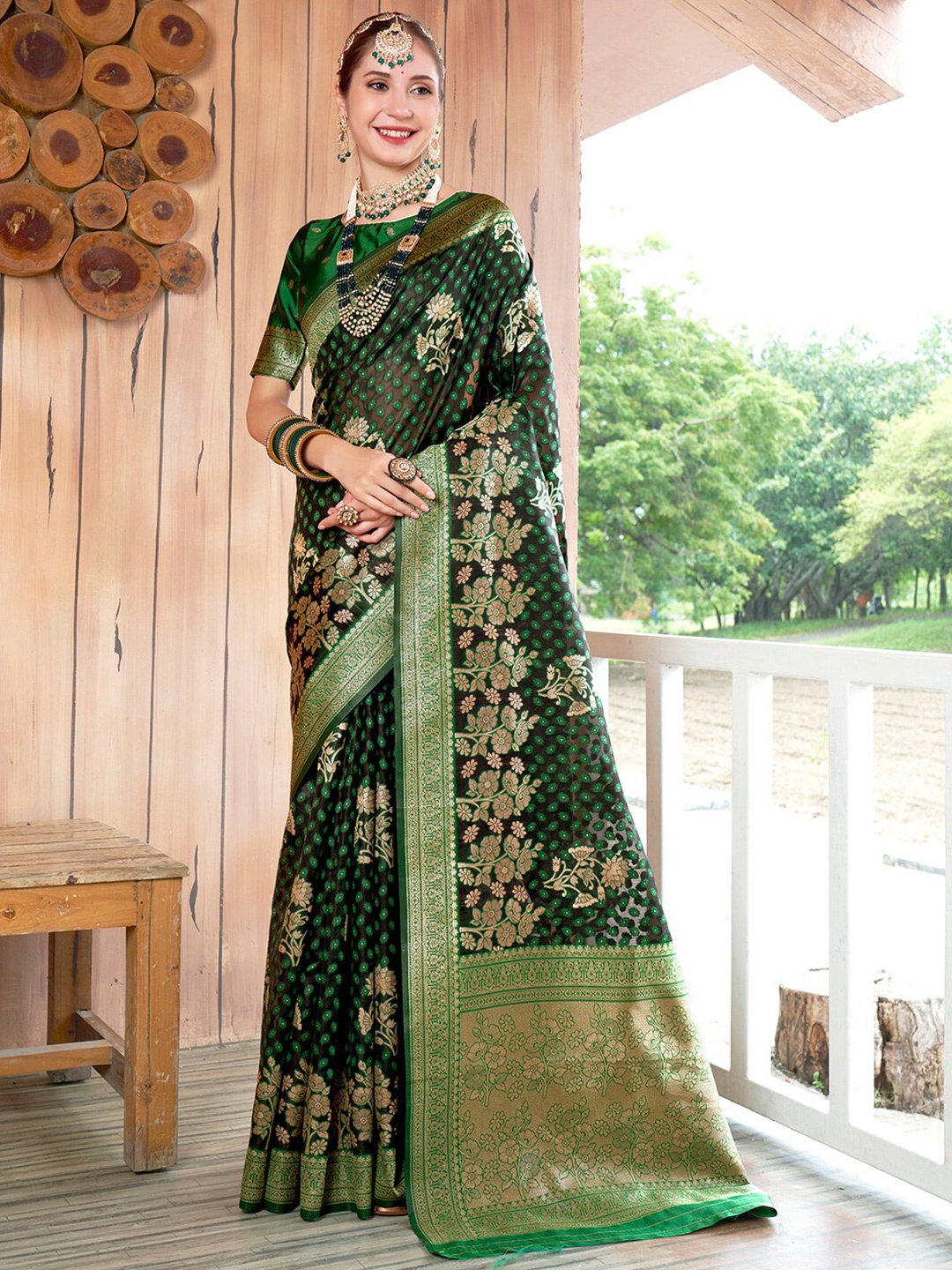 

Anouk Woven Design Zari Organza Saree, Green