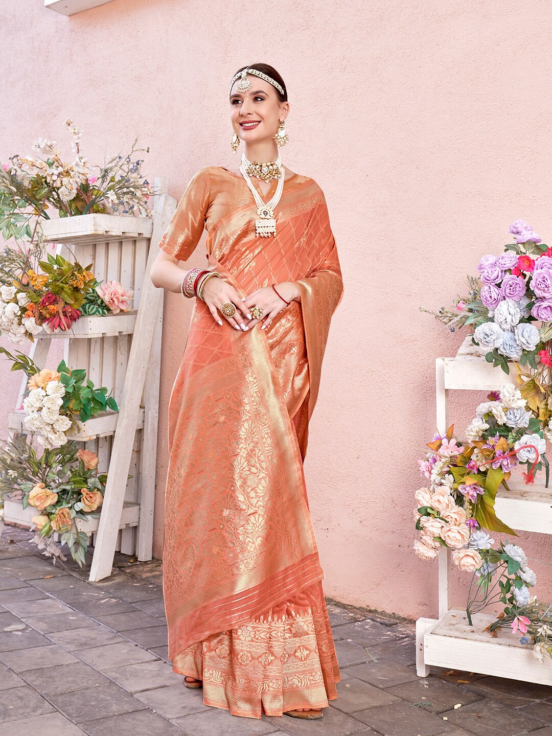 

Anouk Woven Design Zari Linen Blend Saree, Orange