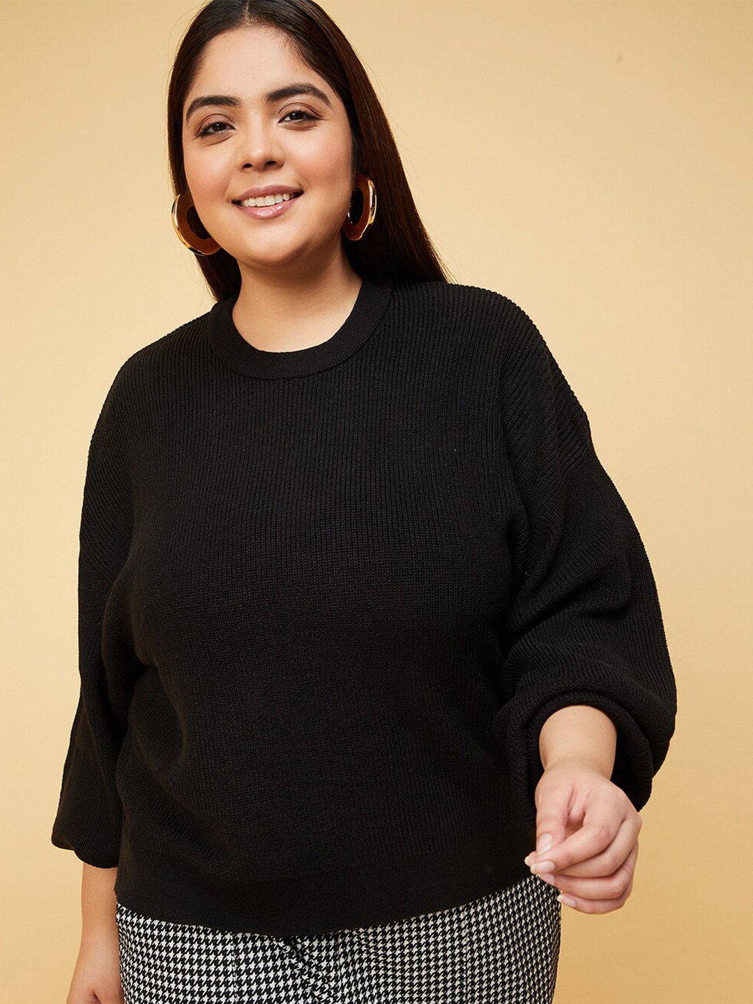 

max Plus Size Round Neck Acrylic Pullover Sweater, Black