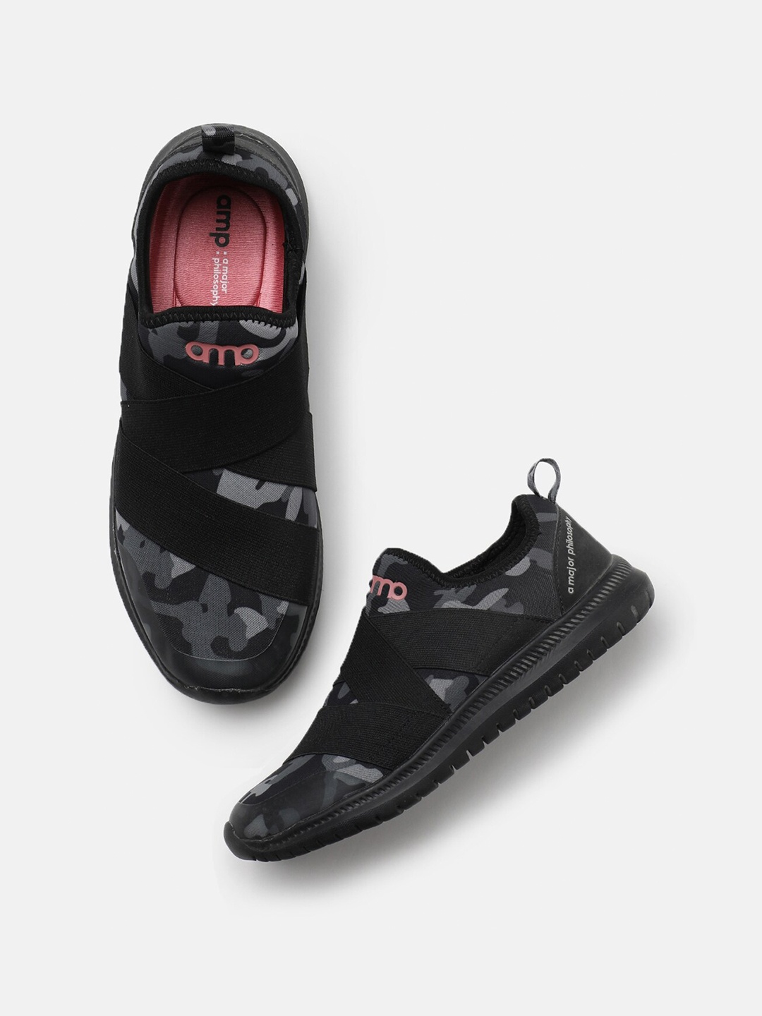 

AMP Women Printed Slip-On Sneakers, Black