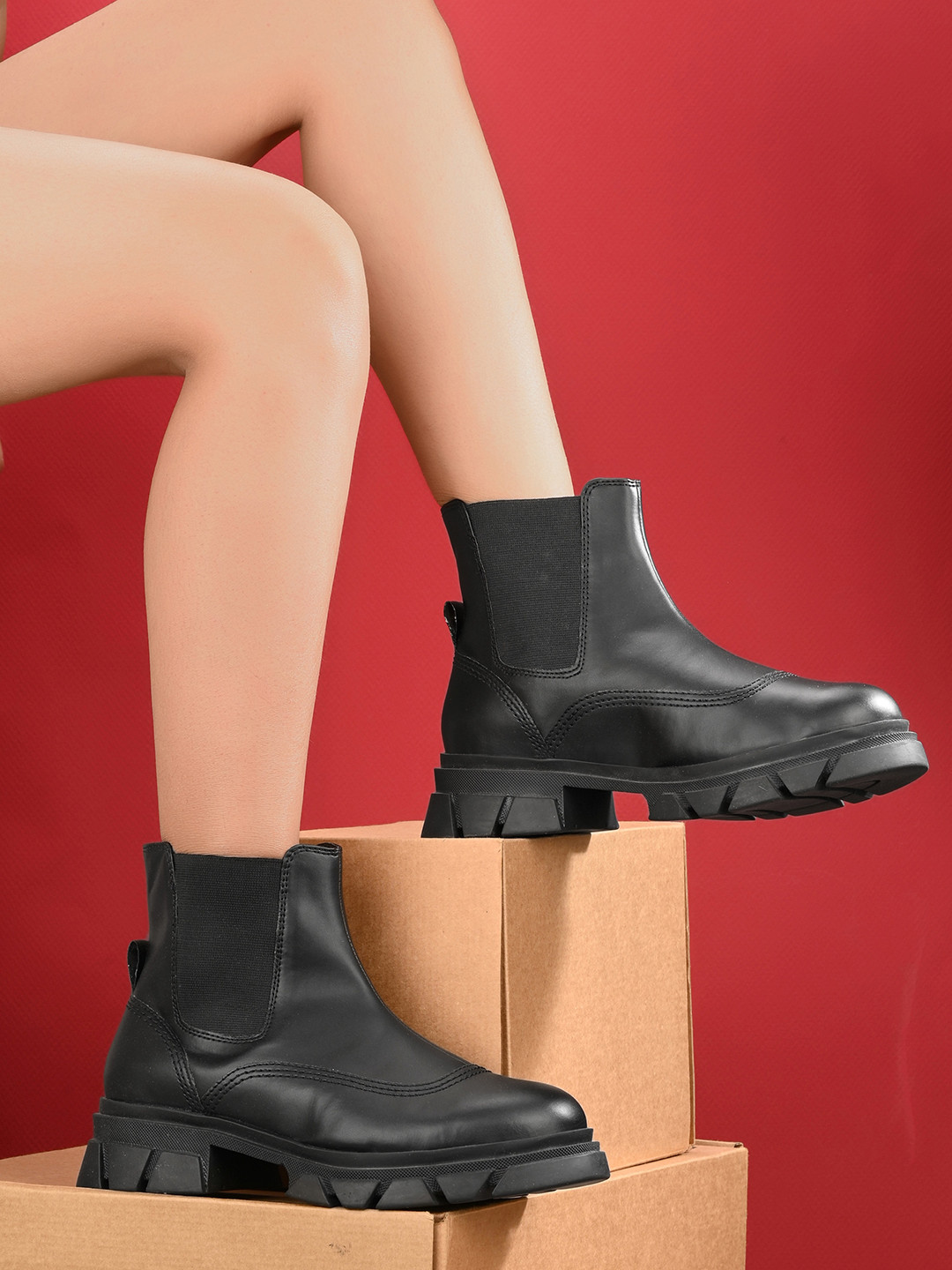 

MISEEN Women Mid Top Classic Elasticated Platform Heel Chelsea Boots, Black