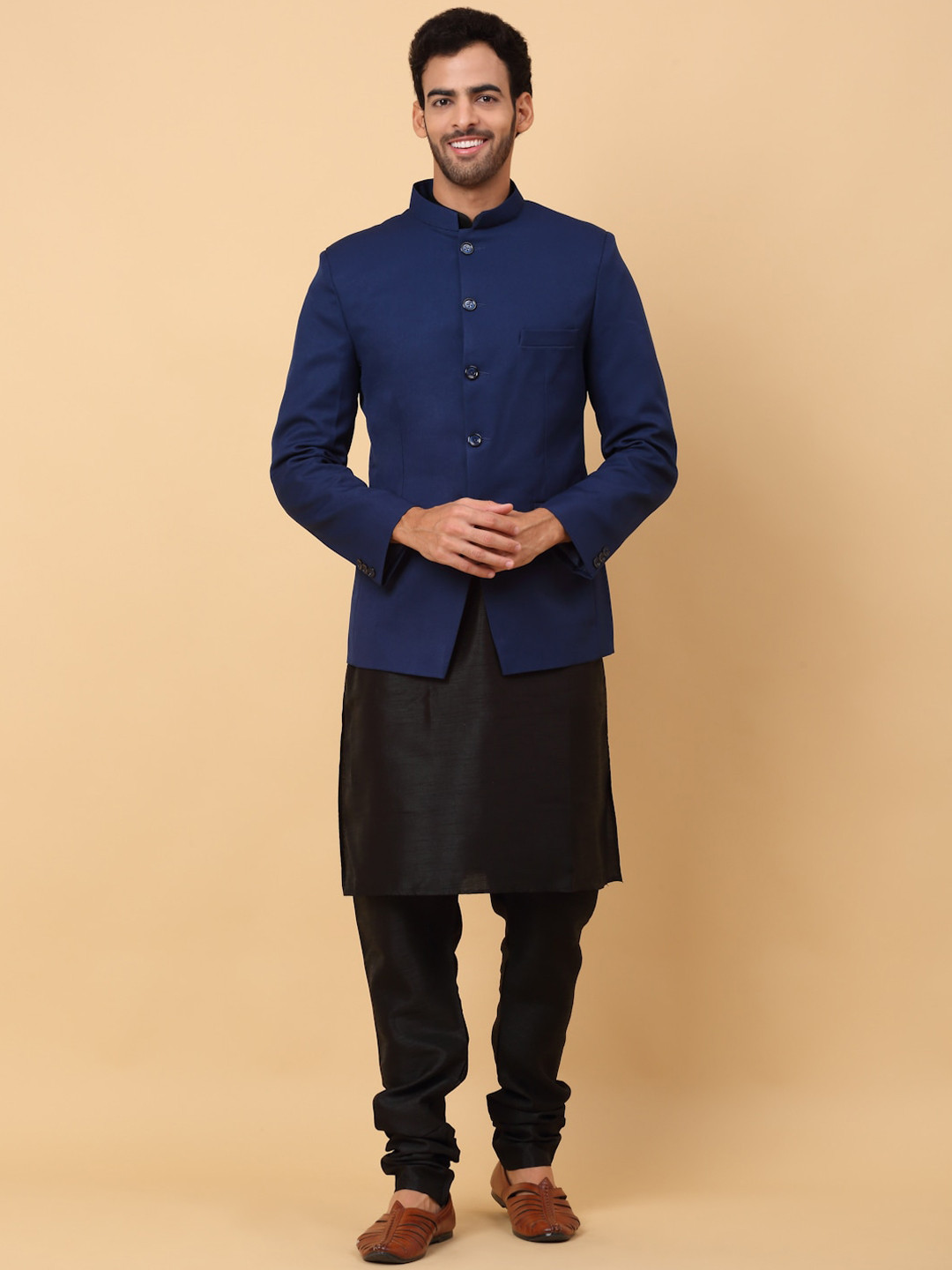 

KRAFT INDIA Mandarin Collar Regular Kurta with Churidar And Jacket, Black