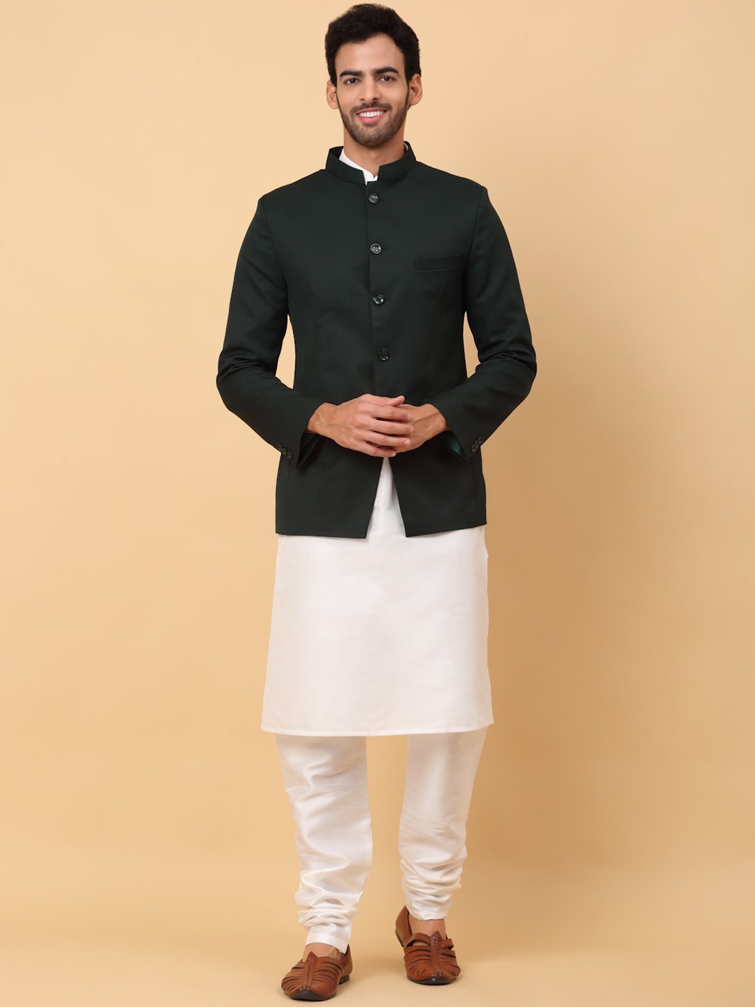 

KRAFT INDIA Mandarin Regular Kurta with Churidar And Nehru Jacket, Cream