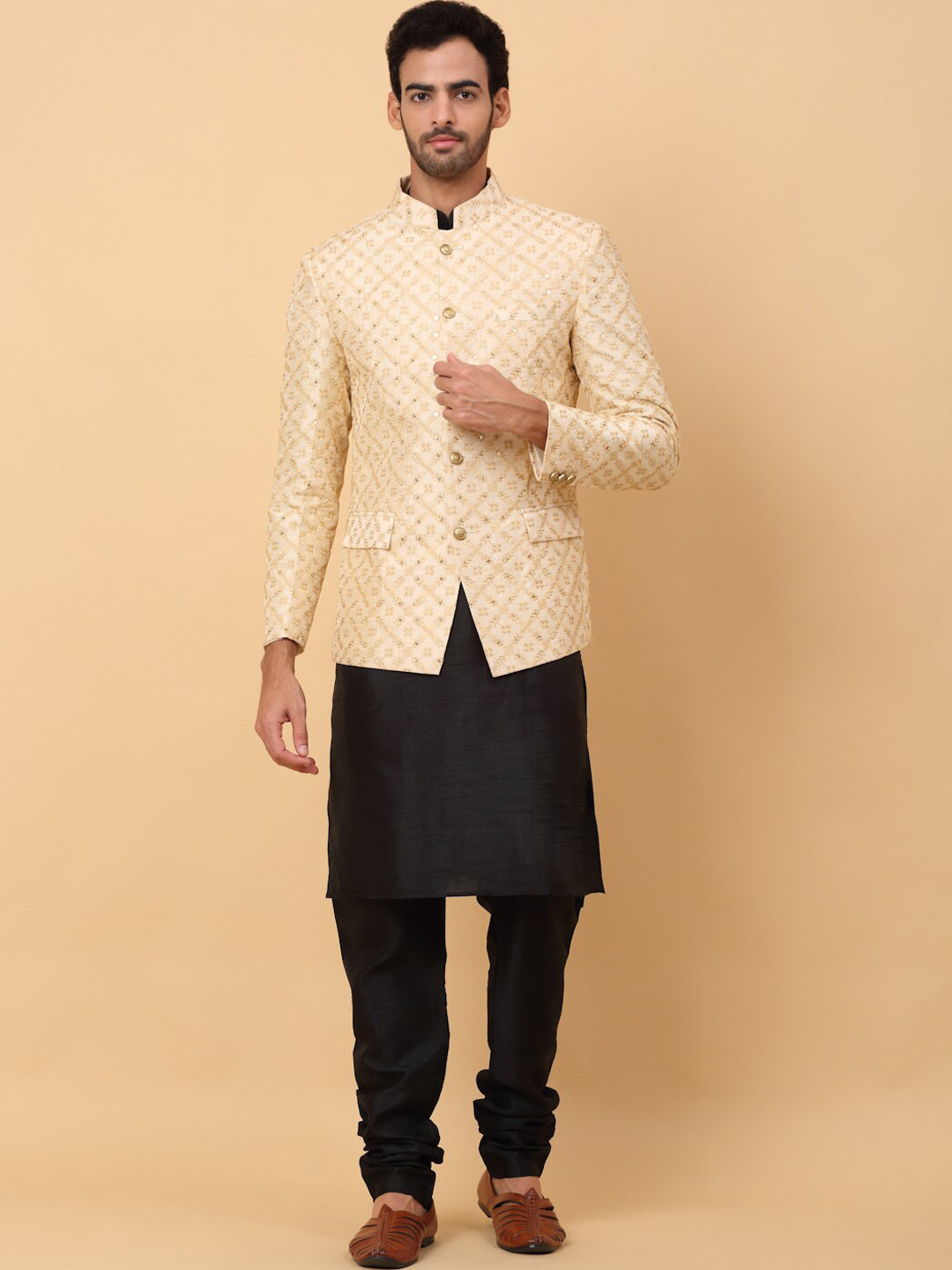 

KRAFT INDIA Mandarin Collar Straight Kurta & Churidar With Jacket, Black