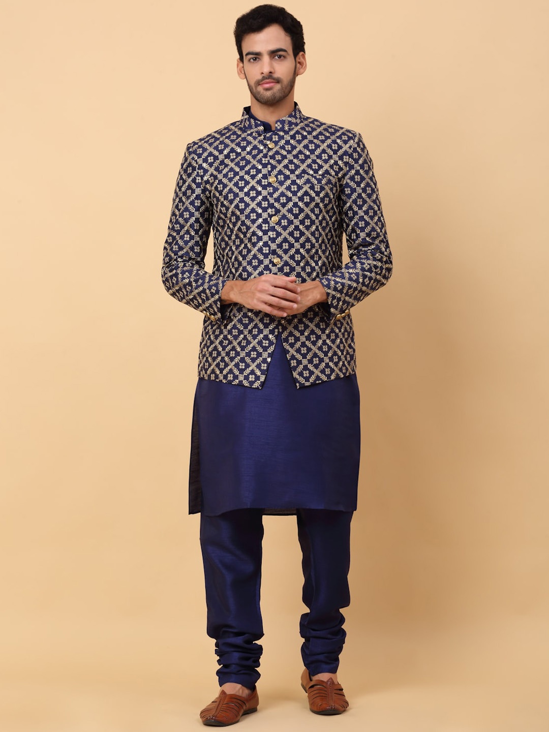 

KRAFT INDIA Mandarin Collar Straight Kurta & Churidar With Jacket, Navy blue