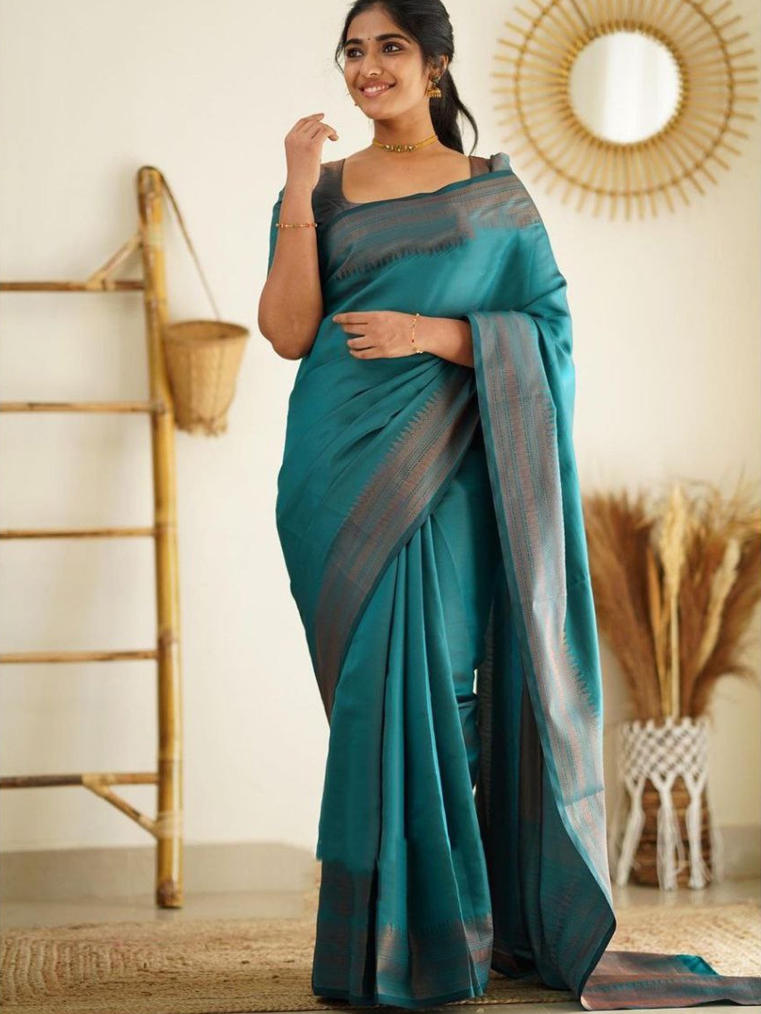 

TIEXA Zari Pure Silk Banarasi Saree, Teal